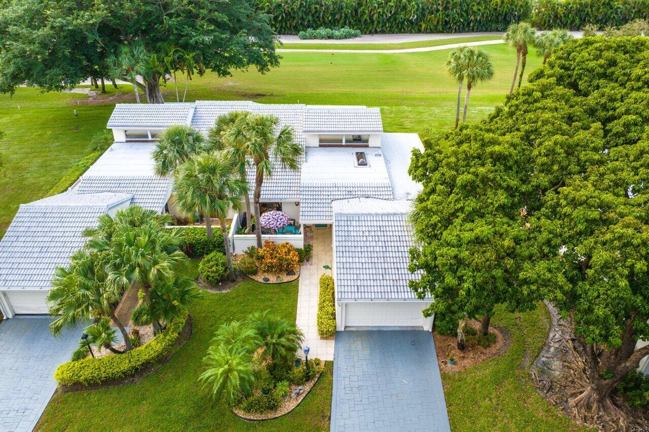 CAMBRIDGE I & II AT HUNTERS RUN CONDO - Residential