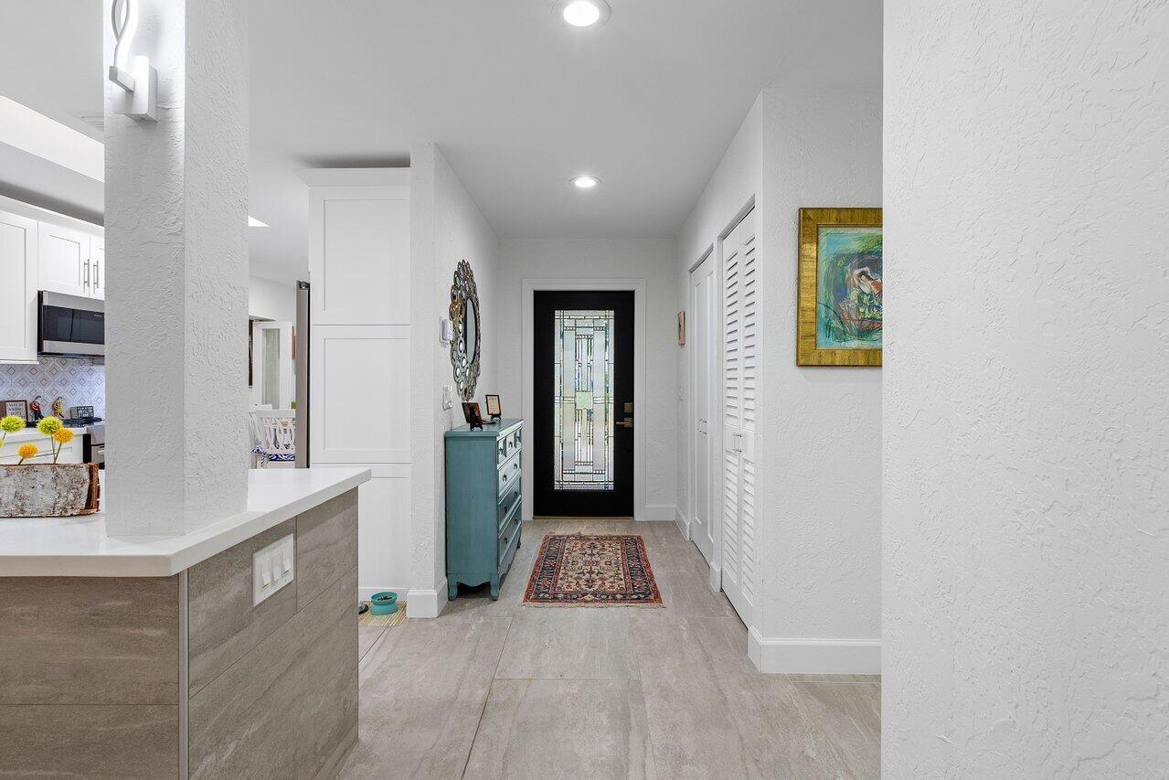 CAMBRIDGE I & II AT HUNTERS RUN CONDO - Residential