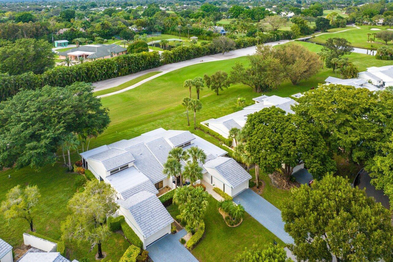 CAMBRIDGE I & II AT HUNTERS RUN CONDO - Residential