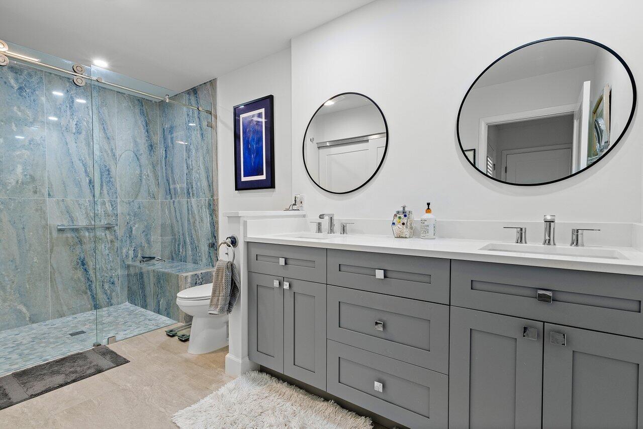 CAMBRIDGE I & II AT HUNTERS RUN CONDO - Residential