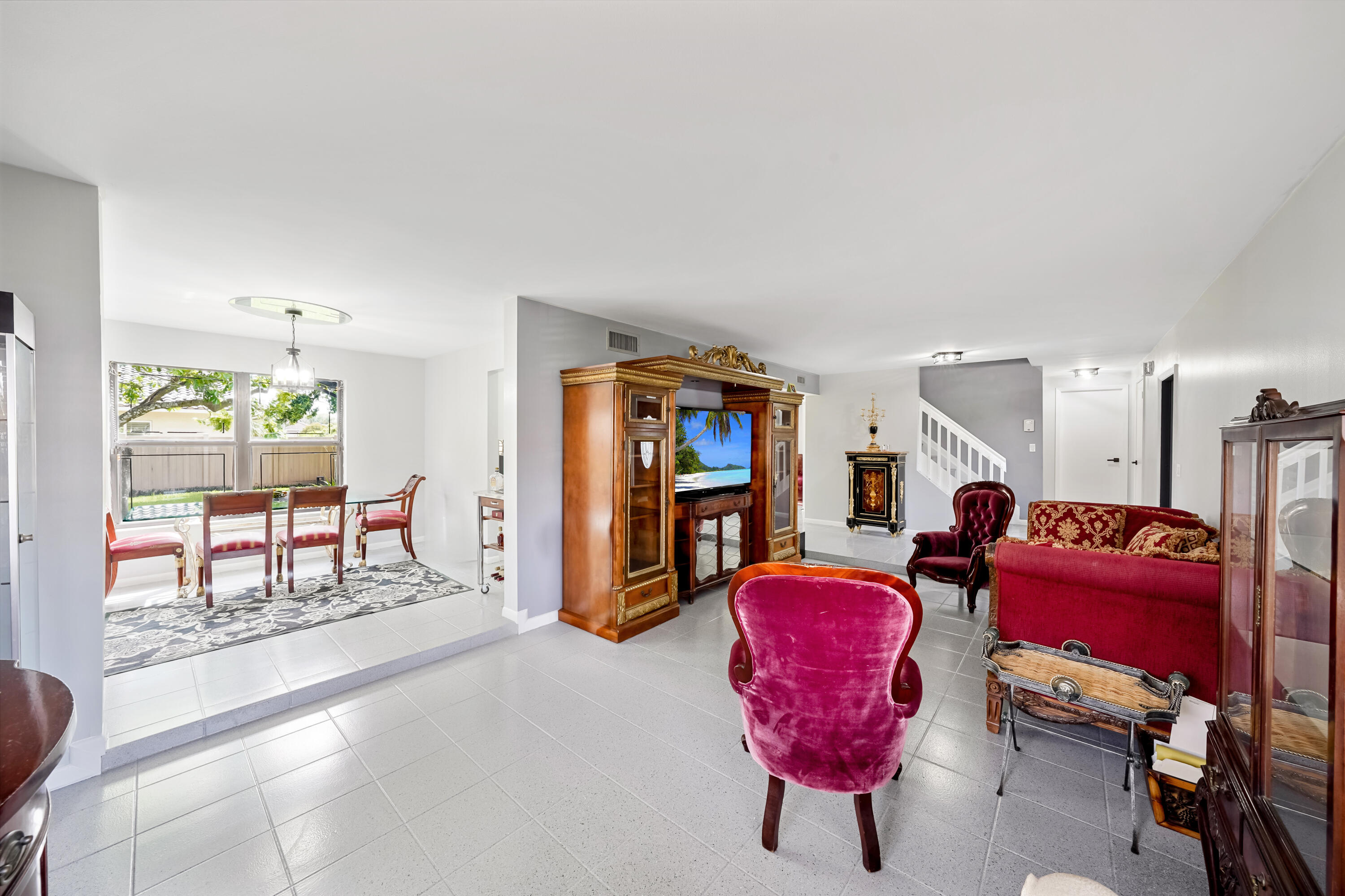 6840 W Wedgewood Avenue