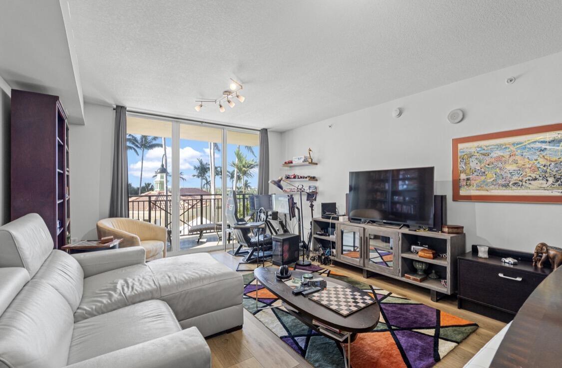 SYMPHONY NORTH CONDO - Residential