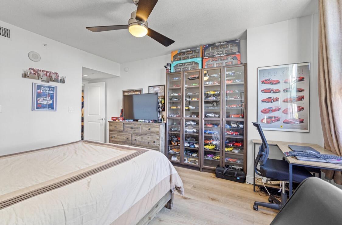 SYMPHONY NORTH CONDO - Residential