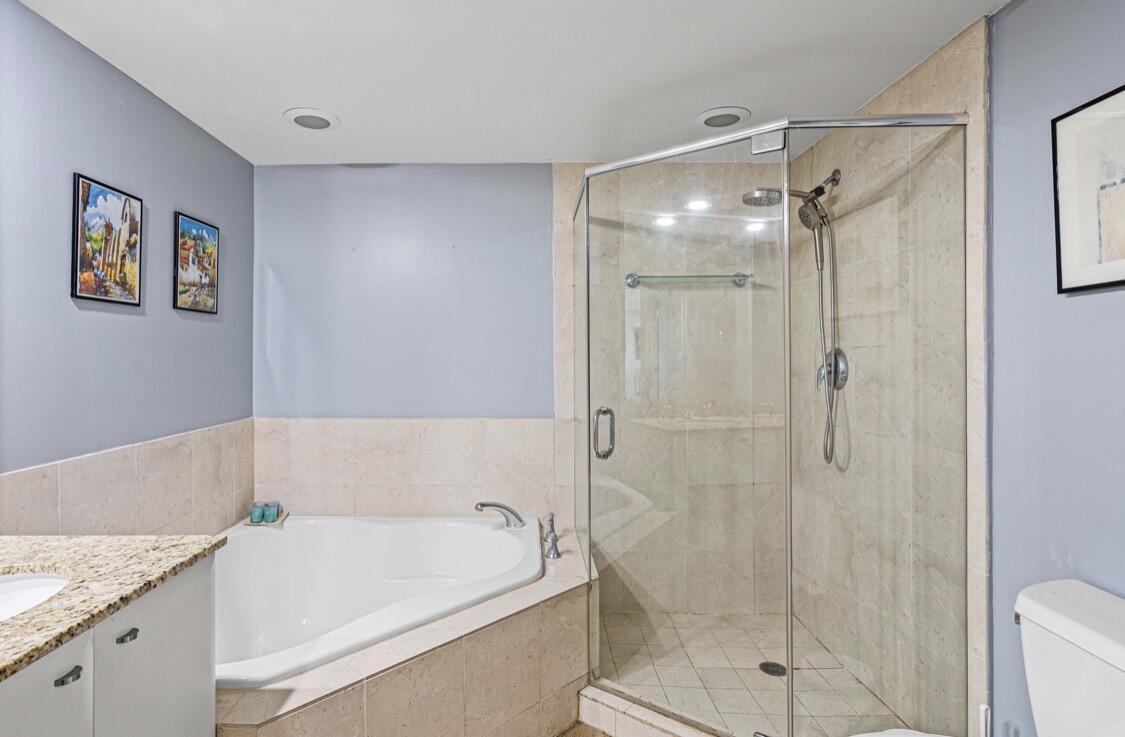 SYMPHONY NORTH CONDO - Residential