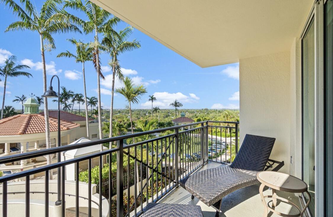 SYMPHONY NORTH CONDO - Residential