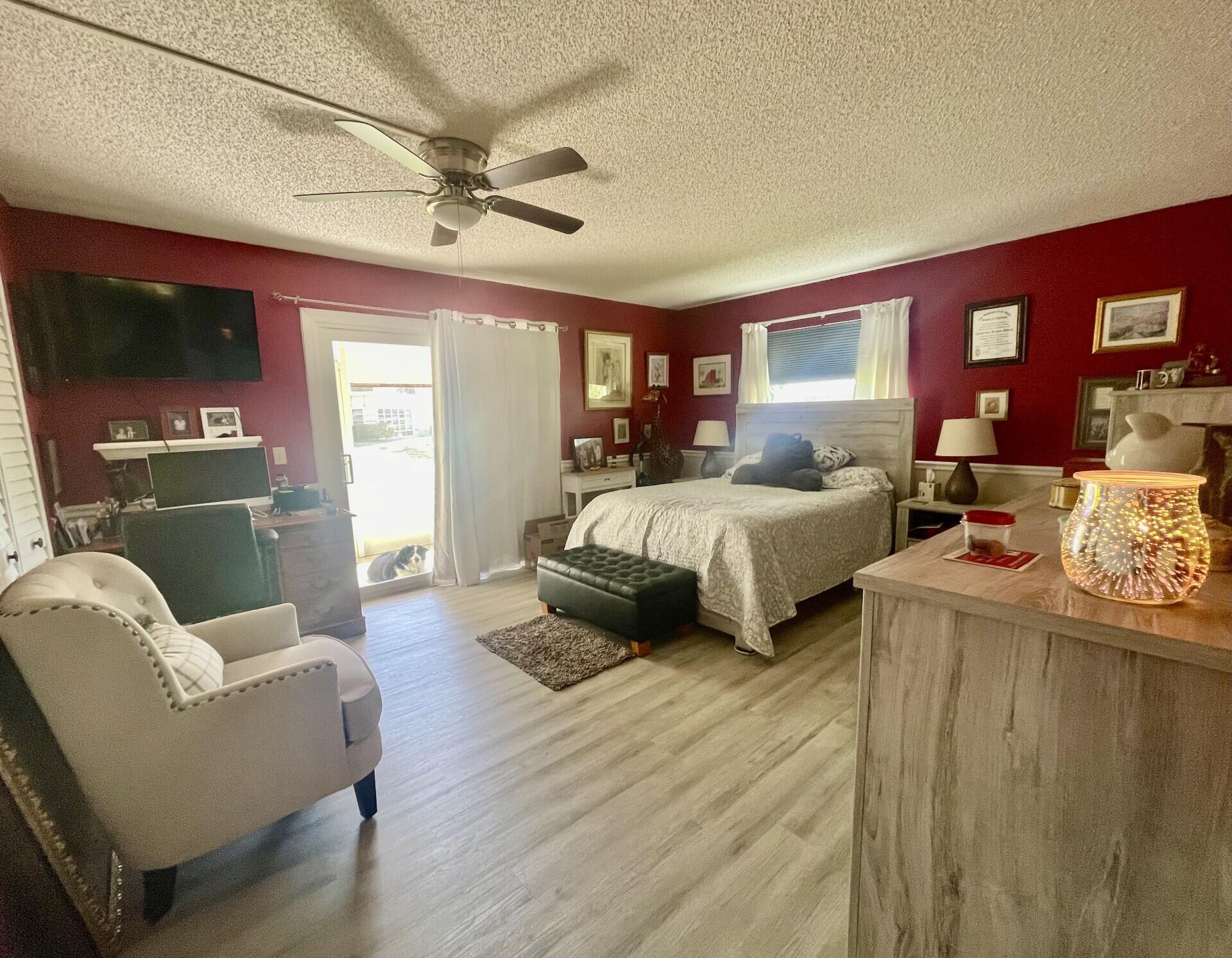 29 Lake Vista Trl 105