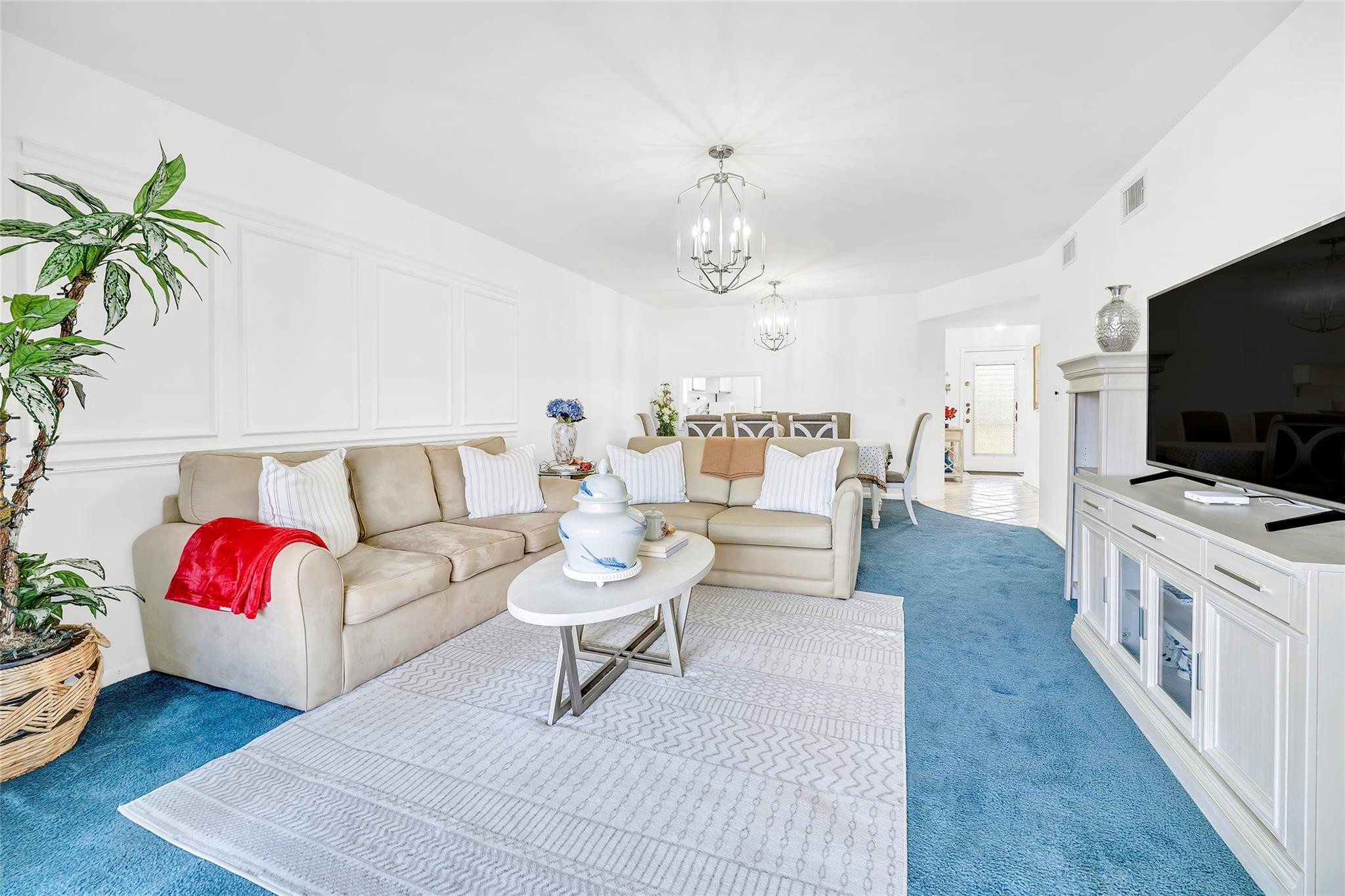 Lakes of Carriage Hills - Residential