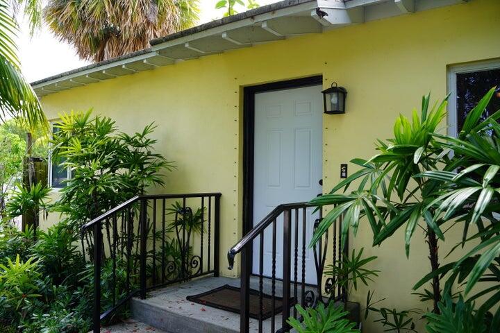 STUNNING 3 bed, 2 bath HOME ON FLAGLER DRIVE IN HIGHLY DESIRABLE NORTHWOOD!This vacant, move-in-ready residence sits on an oversized, fenced lot with parking for 4+ vehicles & welcomes pets. The gourmet kitchen features updated cabinetry, a Sub-Zero refrigerator, & a Wolf gas range. An expansive finished back porch offers additional living space plus an office/shed area, with room to add a pool or hot tub. Enjoy a bright, open floor plan with soaring ceilings, hardwood floors throughout, walk-in closets, large windows, and beautifully landscaped grounds. Just steps from downtown Northwood & the Intracoastal, & only 5 minutes to downtown West Palm Beach's Clematis Street, CityPlace, fine dining, entertainment, shopping, and cultural events. Convenient 5-minute drive to Brightline & PBI
