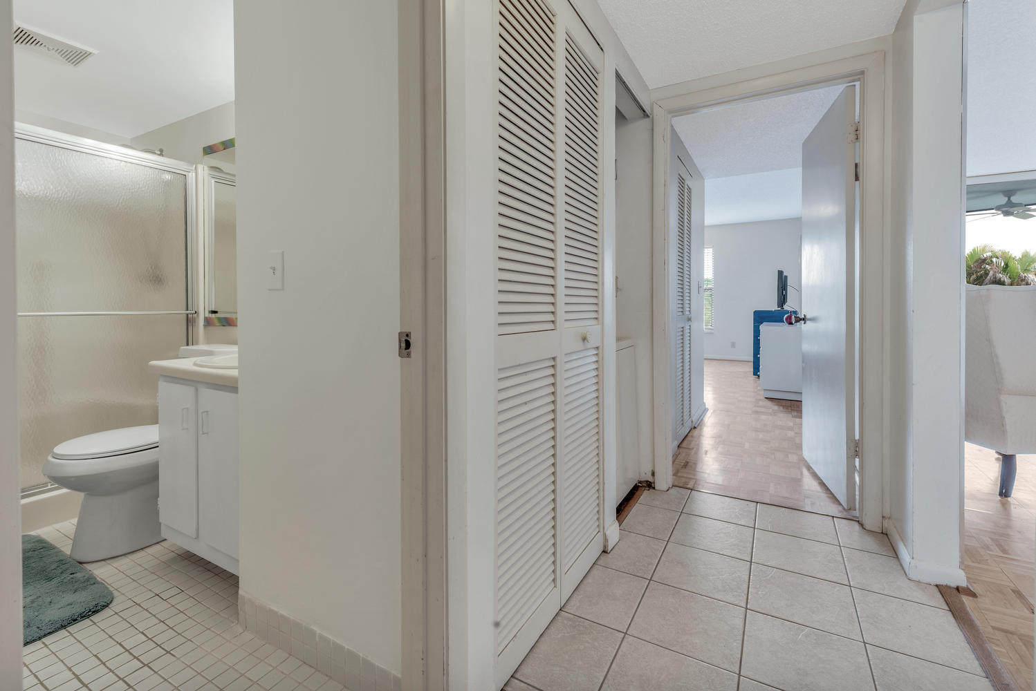 HIDDEN HARBOUR OF THE PALM BEACHES CONDO - Residential