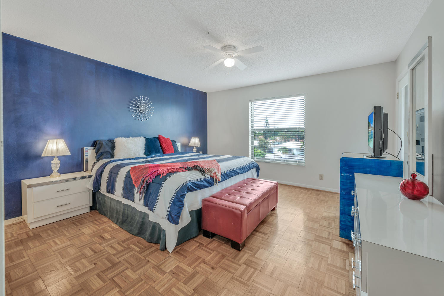 HIDDEN HARBOUR OF THE PALM BEACHES CONDO - Residential