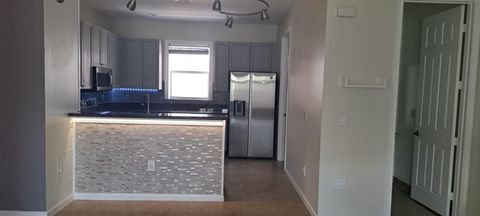 Townhouse in Fort Lauderdale FL 1033 17th Way Way 12.jpg