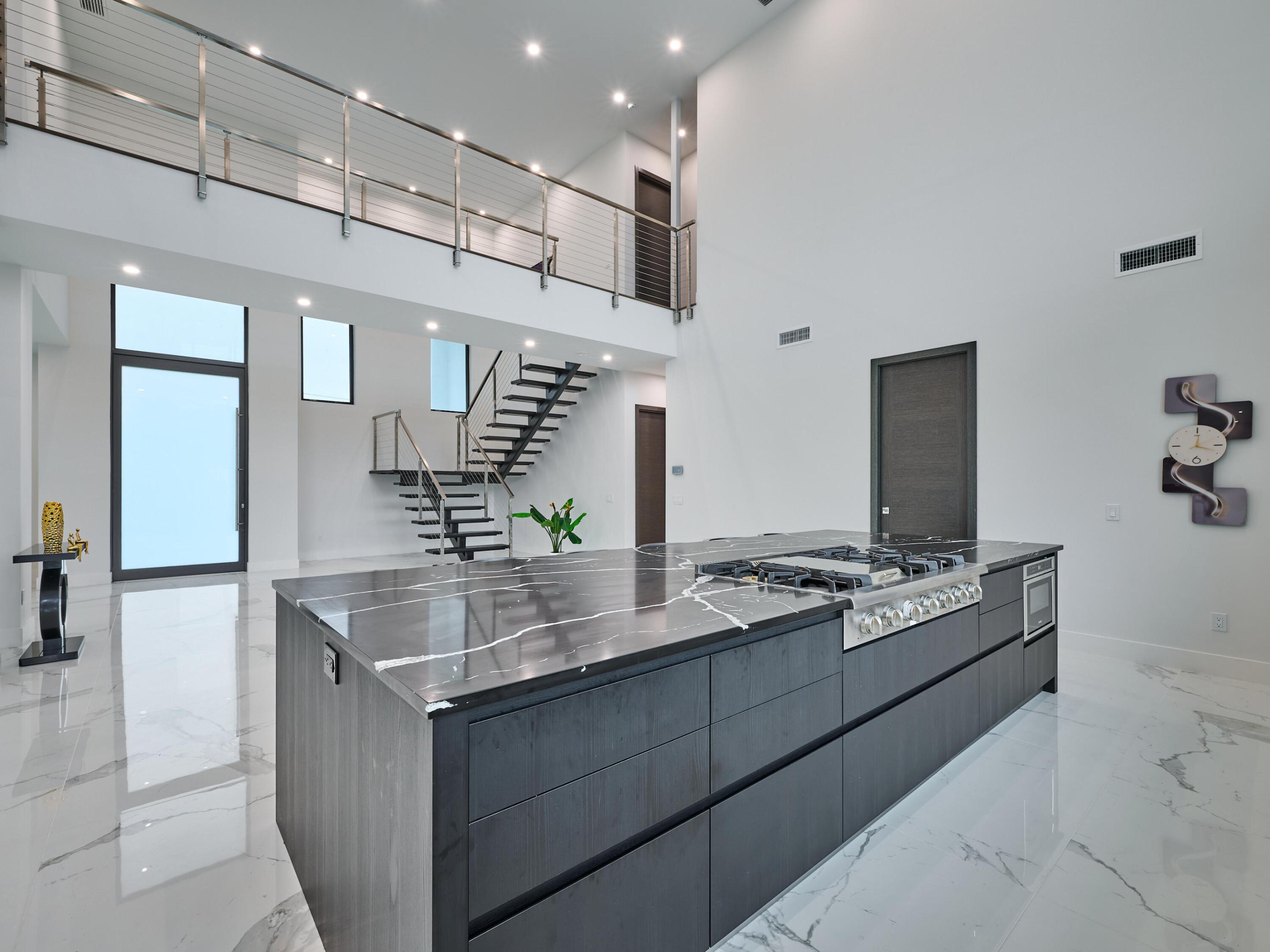 HILLSBORO HARBOR UNIT - Residential