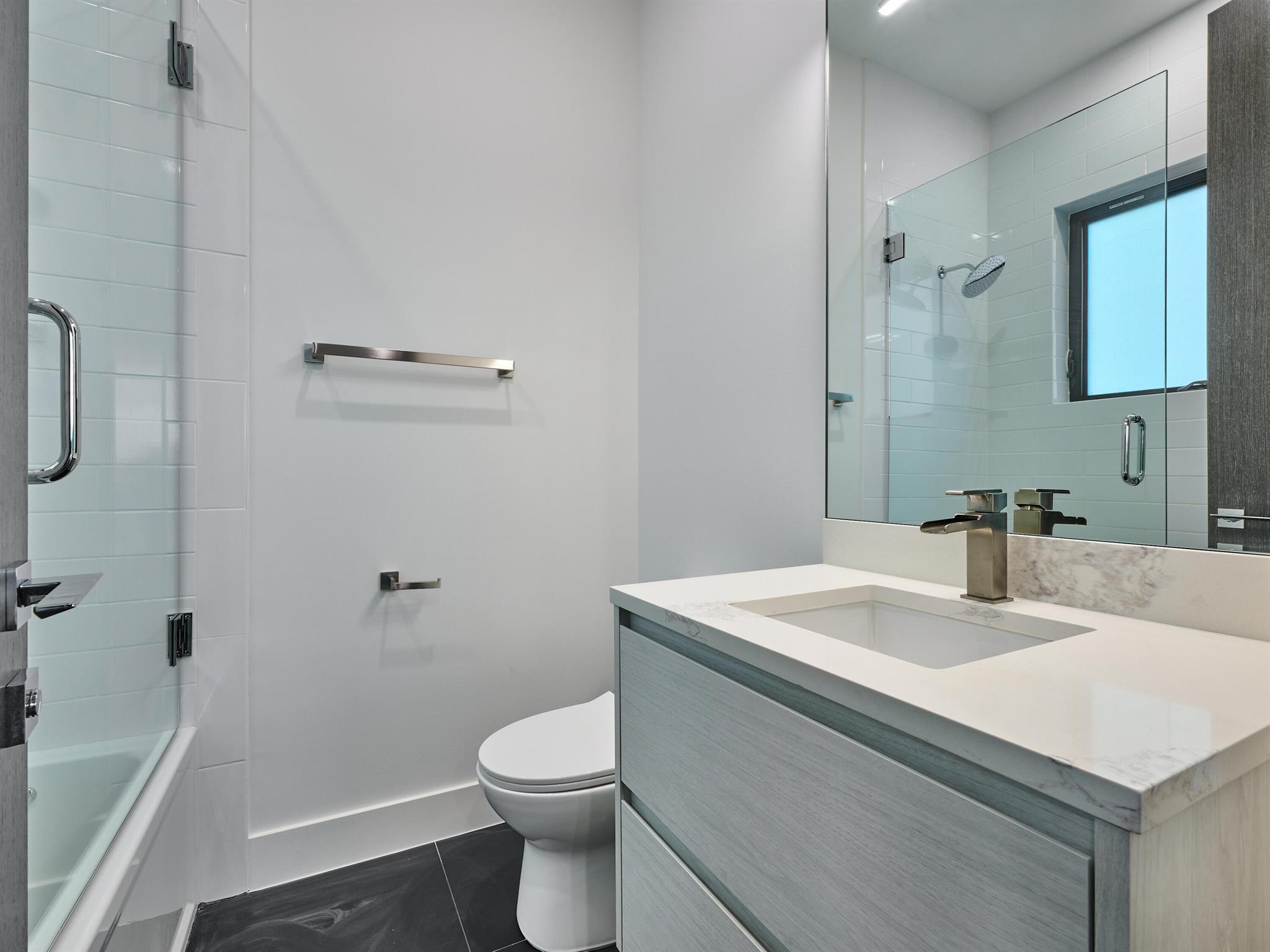 HILLSBORO HARBOR UNIT - Residential