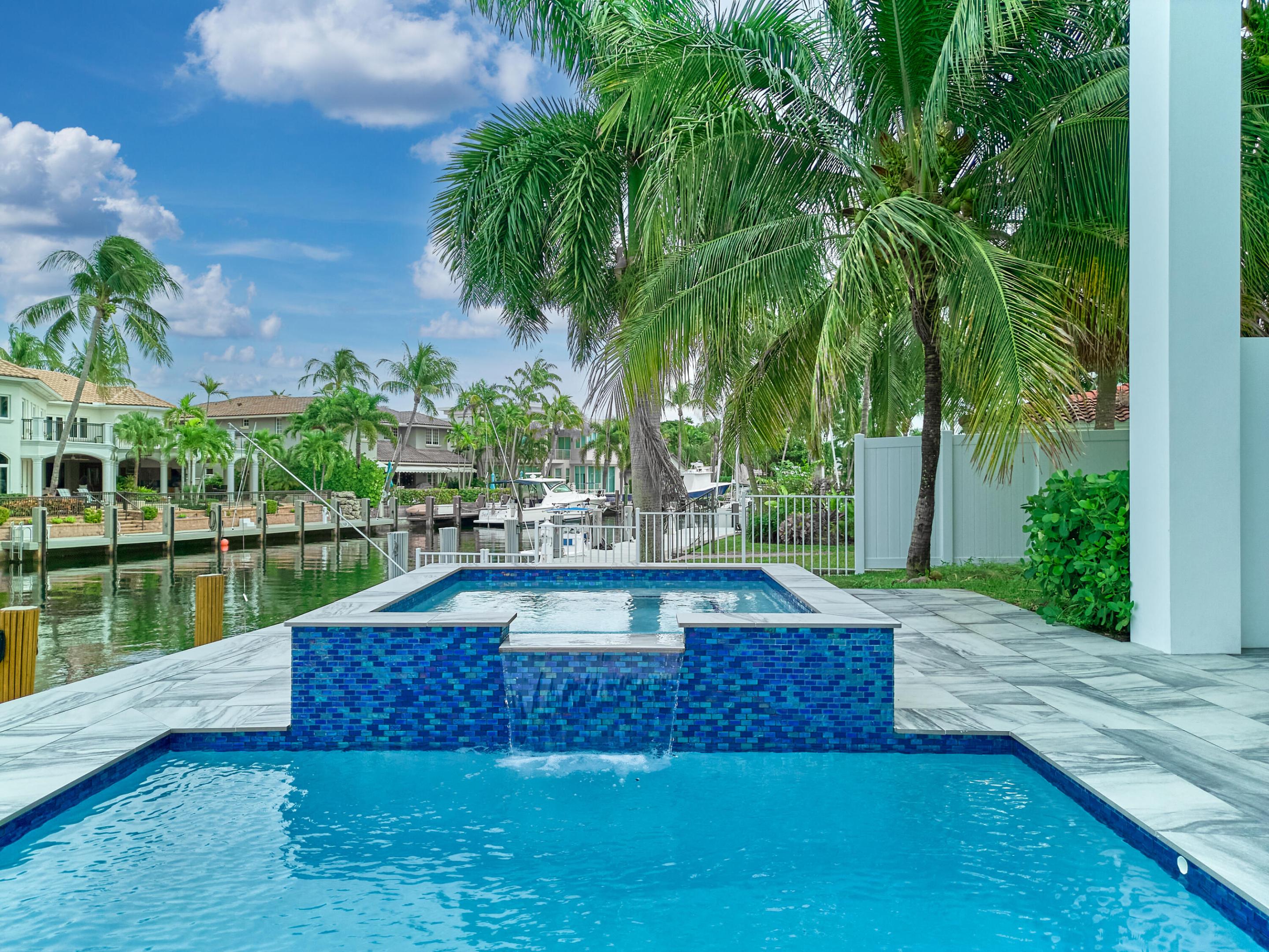 HILLSBORO HARBOR UNIT - Residential