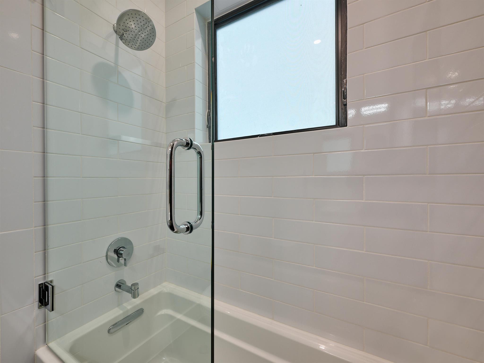 HILLSBORO HARBOR UNIT - Residential