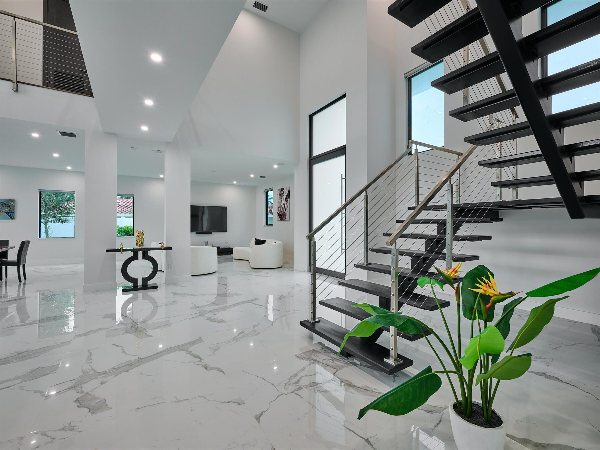 HILLSBORO HARBOR UNIT - Residential