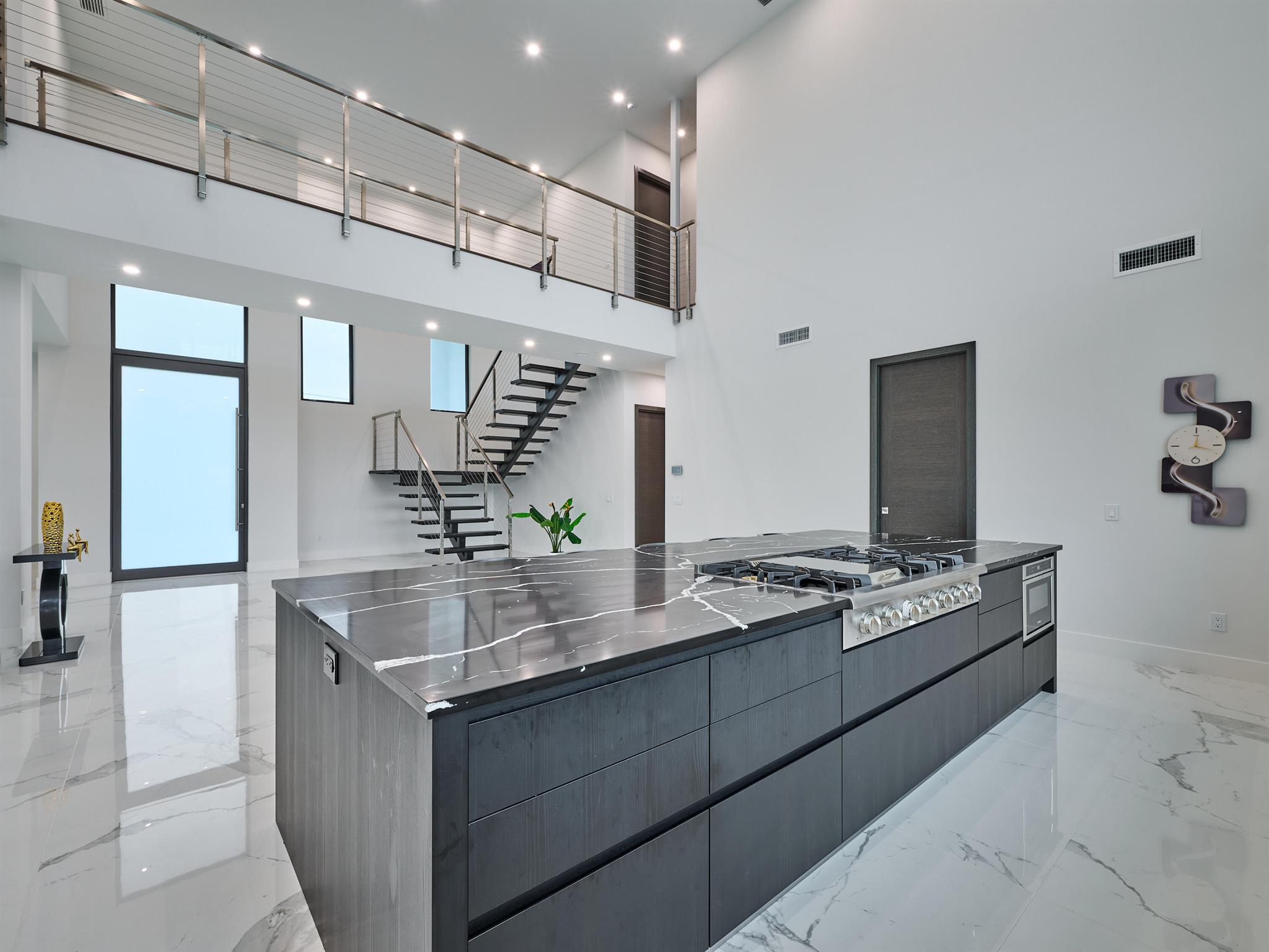 HILLSBORO HARBOR UNIT - Residential