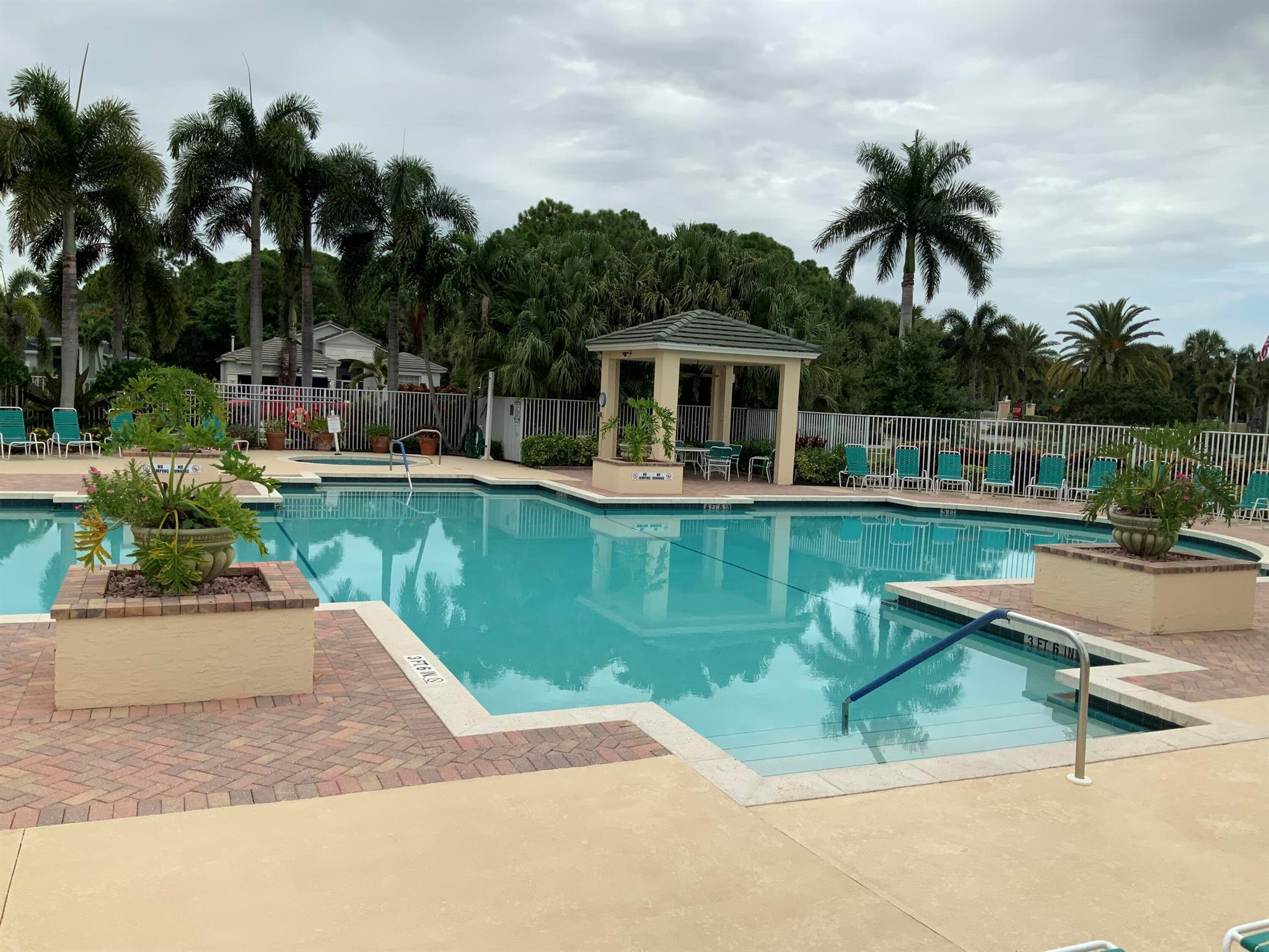 LAKEFOREST AT ST LUCIE WE - Residential