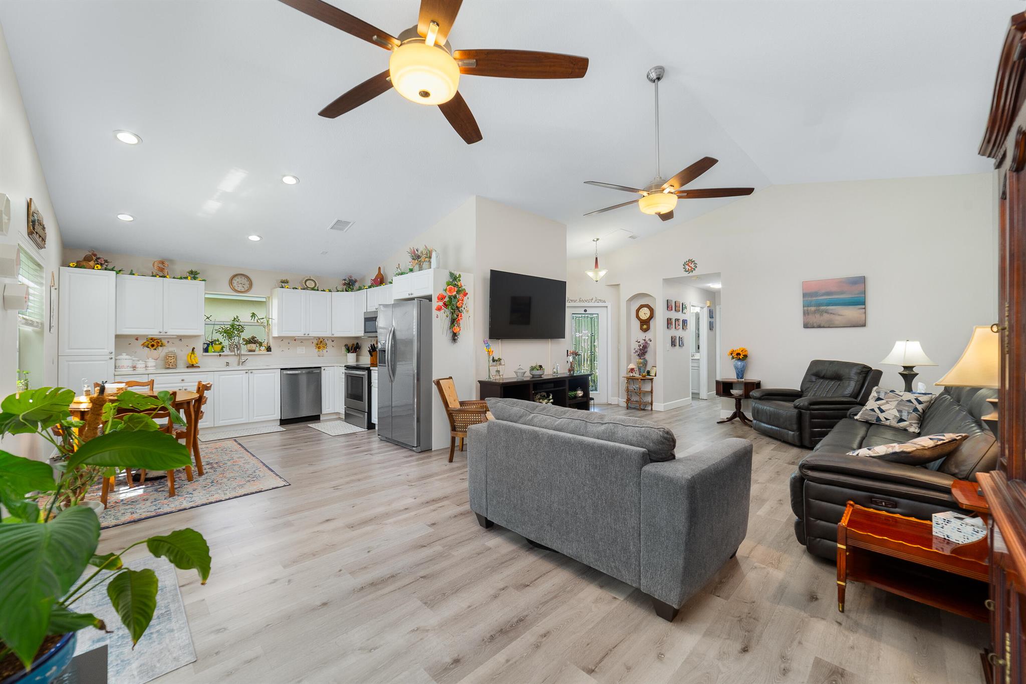 LAKEFOREST AT ST LUCIE WE - Residential