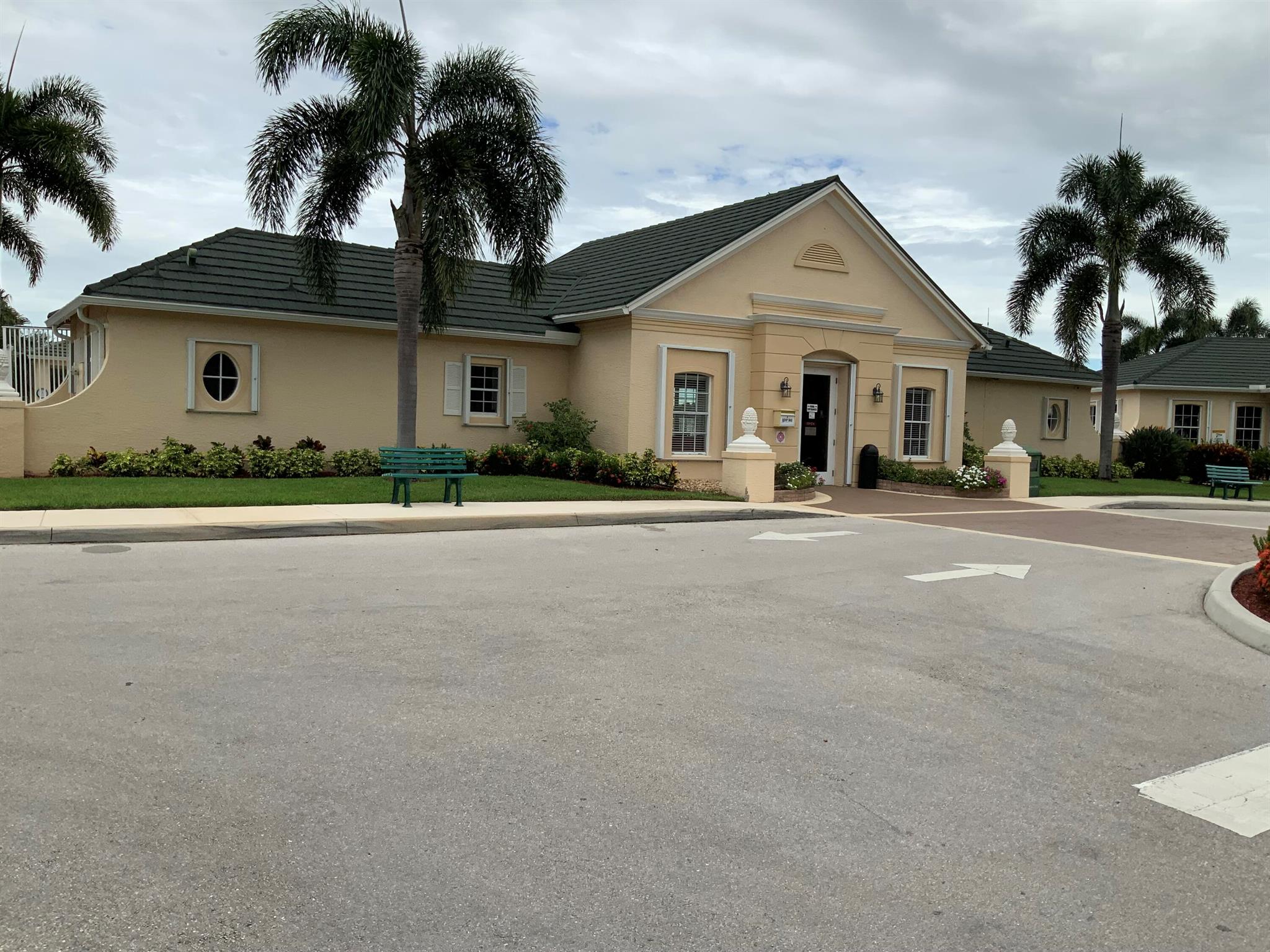 LAKEFOREST AT ST LUCIE WE - Residential