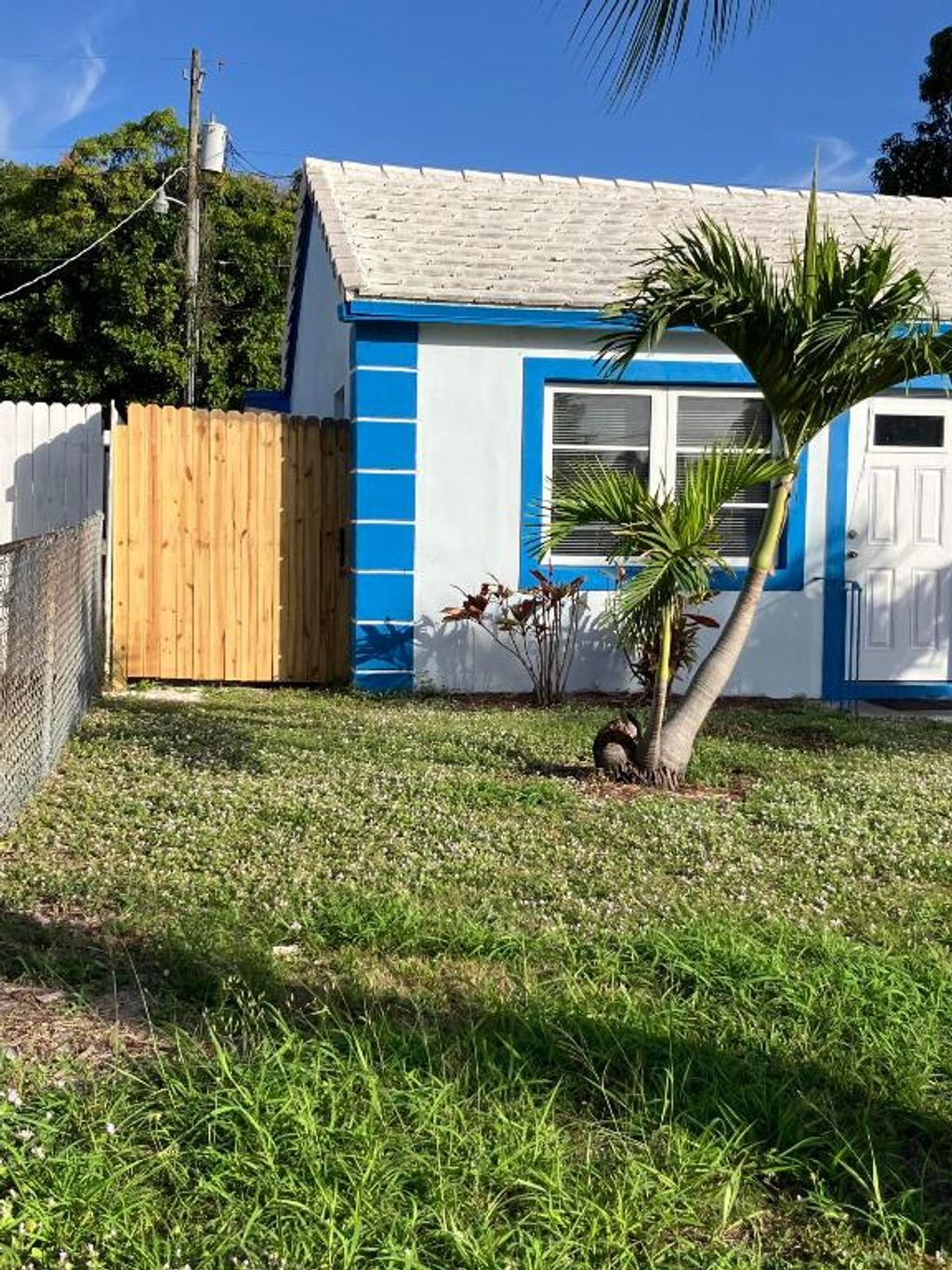 Photo of 949 30th Street, West Palm Beach, FL 33407 (MLS # R11149888)