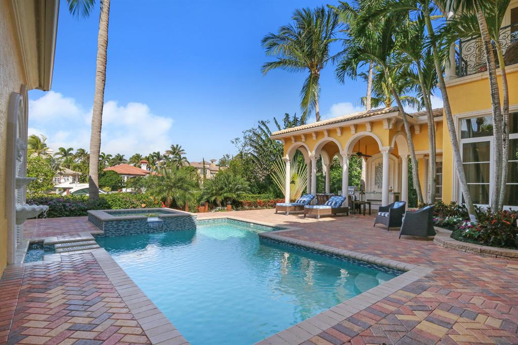 HARBOUR ISLES - Residential