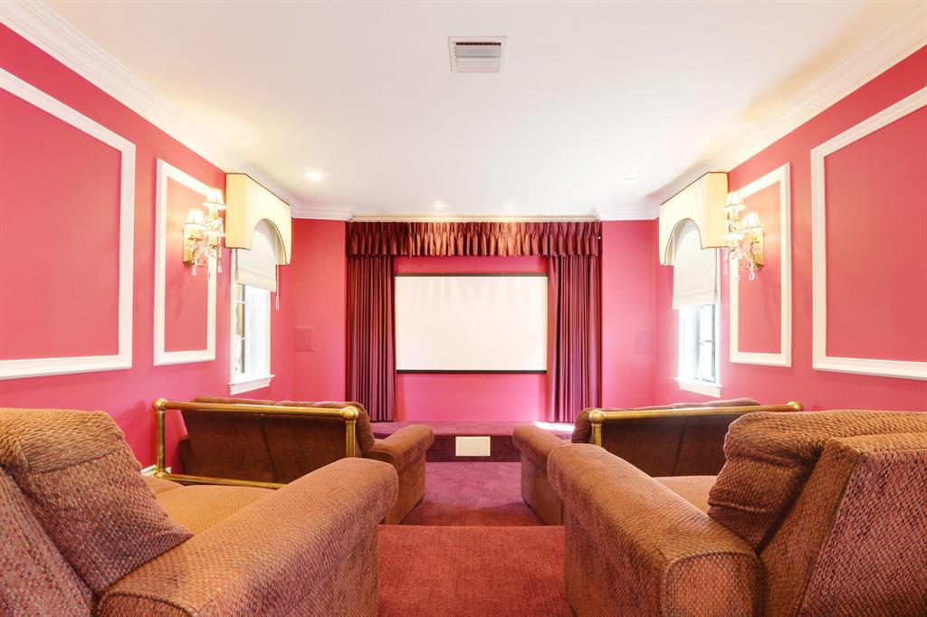 HARBOUR ISLES - Residential