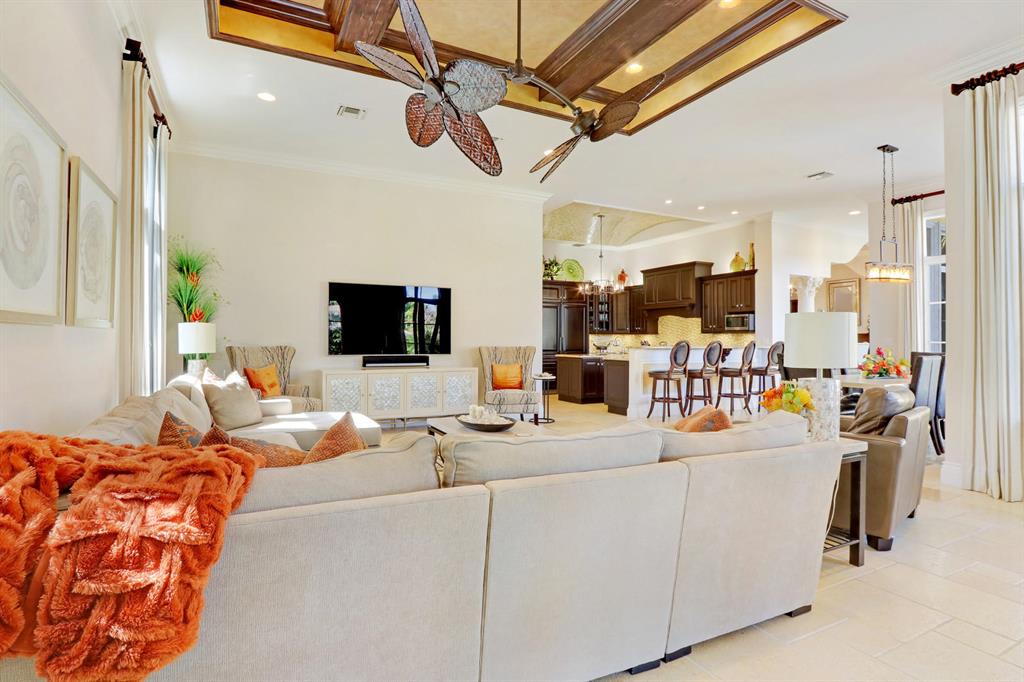 HARBOUR ISLES - Residential