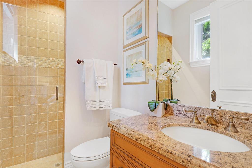 HARBOUR ISLES - Residential