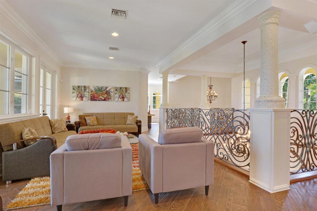 HARBOUR ISLES - Residential