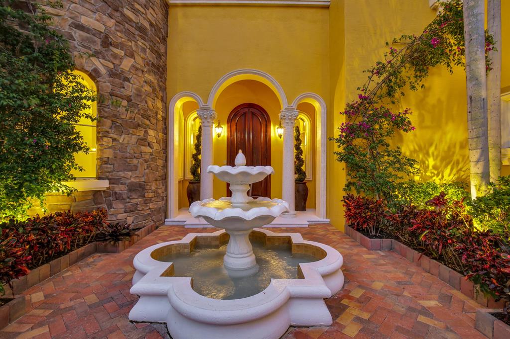 HARBOUR ISLES - Residential