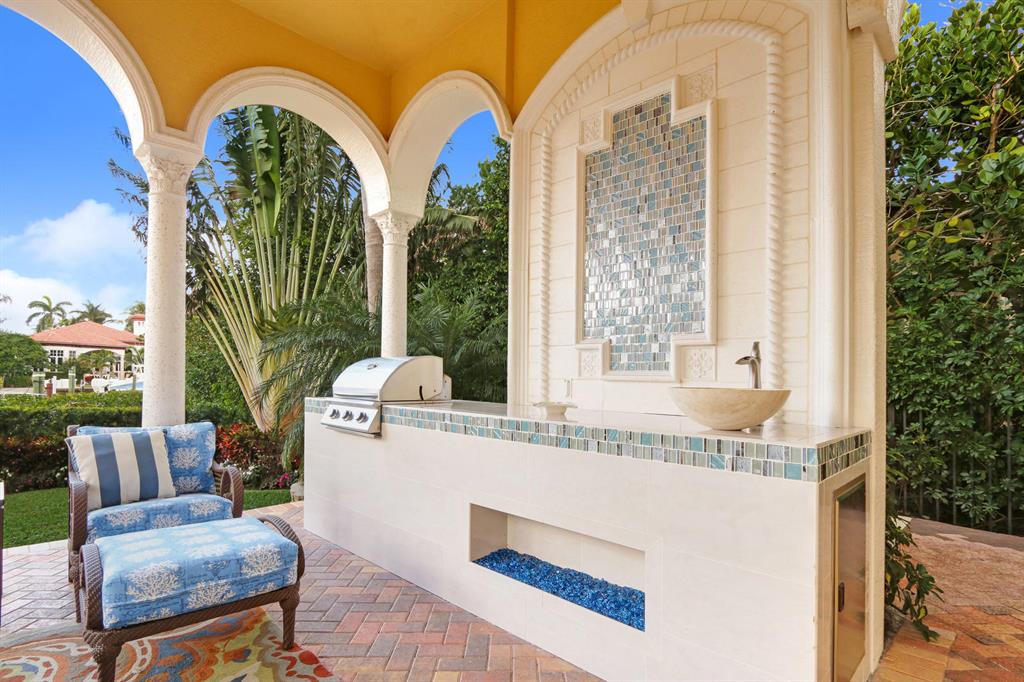 HARBOUR ISLES - Residential