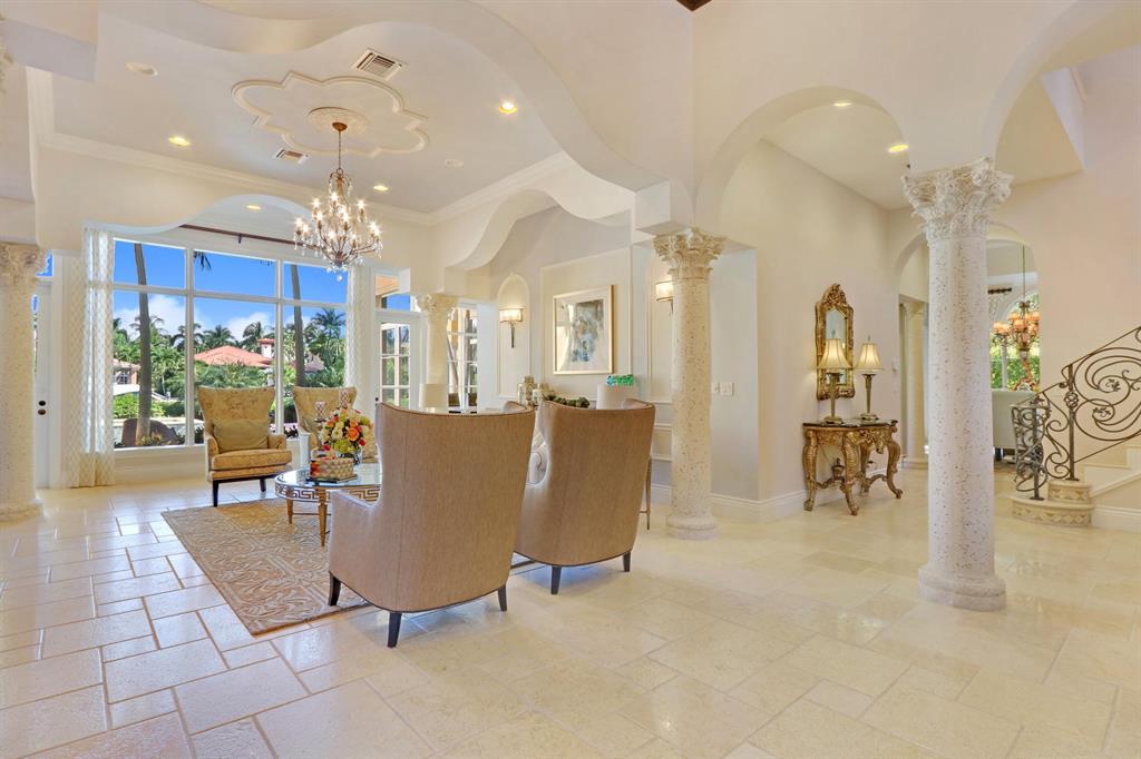 HARBOUR ISLES - Residential