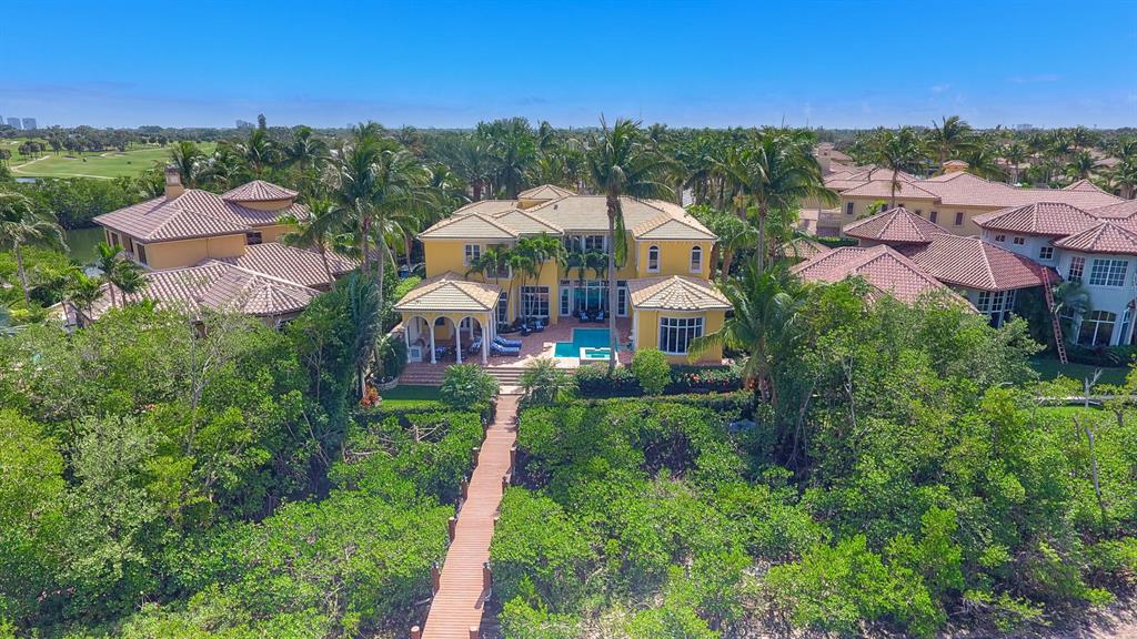 HARBOUR ISLES - Residential