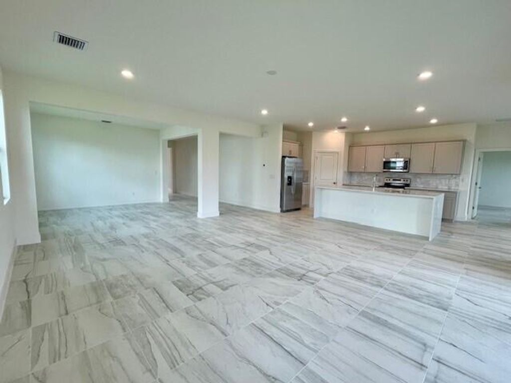 Photo of 1470 SW Lago Circle, Palm City, FL 34990 (MLS # R10960362)