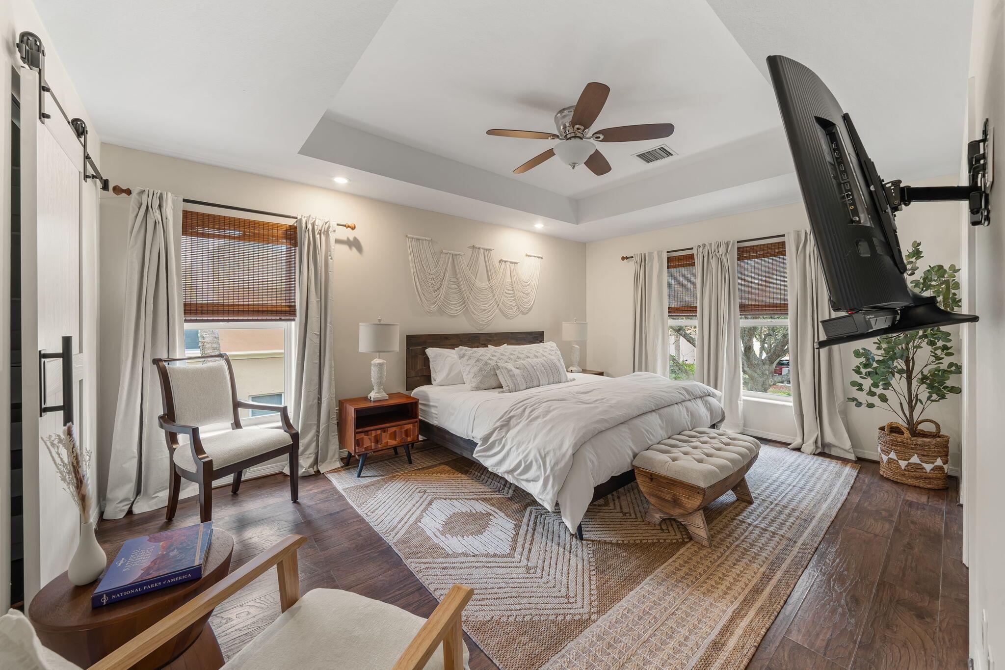 SEMINOLE ESTATES & TOWNHO - Residential Lease