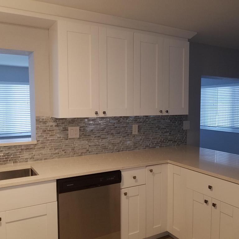 CRESTHAVEN NO 9 REPLAT 46-1 B LOT 15 BLK 3 - Residential Lease