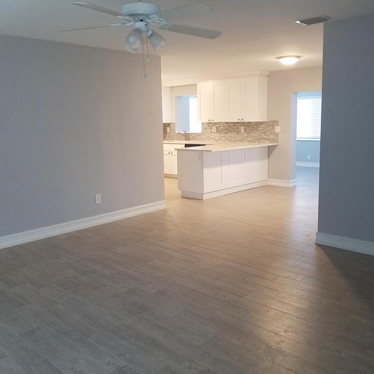 CRESTHAVEN NO 9 REPLAT 46-1 B LOT 15 BLK 3 - Residential Lease