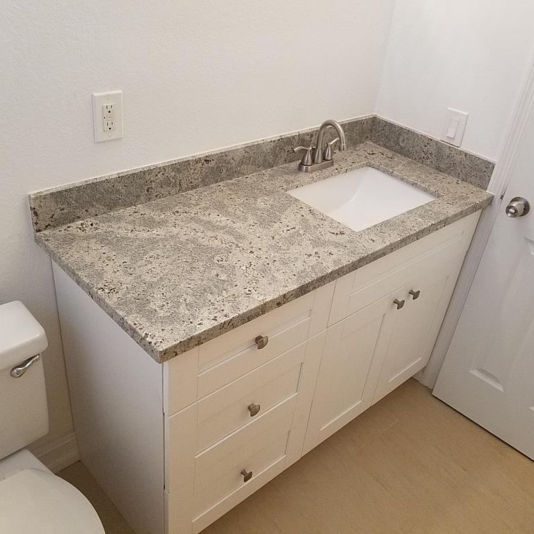 CRESTHAVEN NO 9 REPLAT 46-1 B LOT 15 BLK 3 - Residential Lease