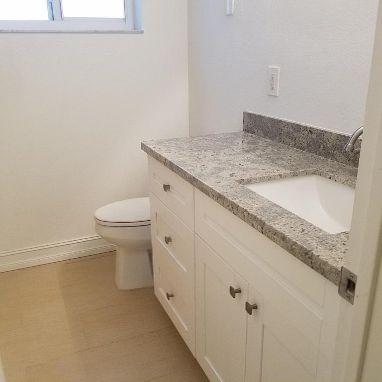 CRESTHAVEN NO 9 REPLAT 46-1 B LOT 15 BLK 3 - Residential Lease