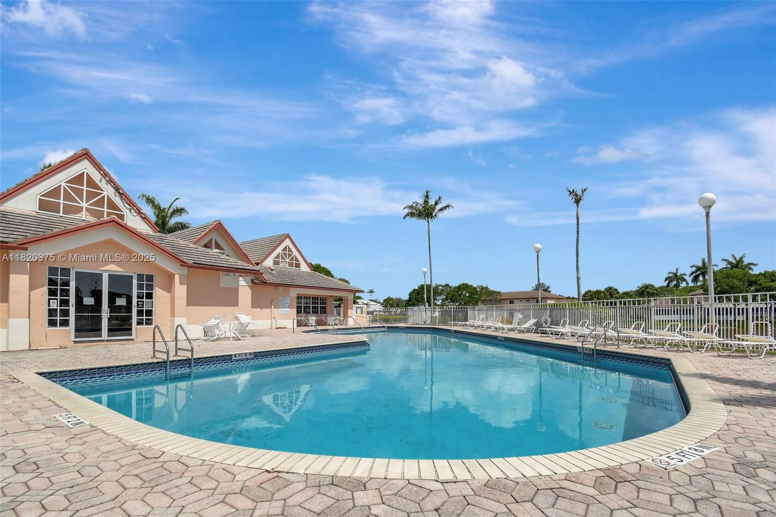 Malibu Bay - Residential