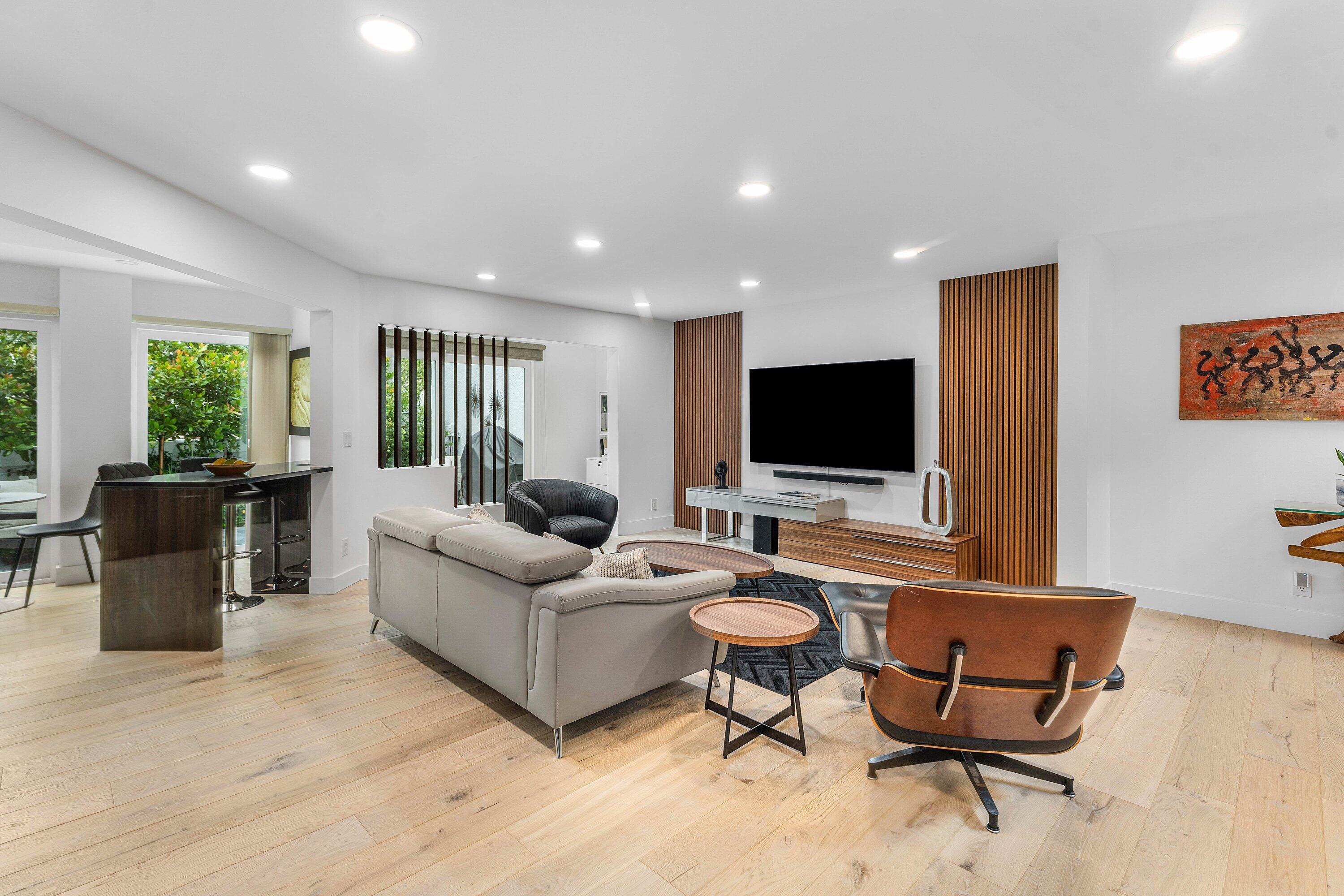 JUPITER HARBOUR - Residential