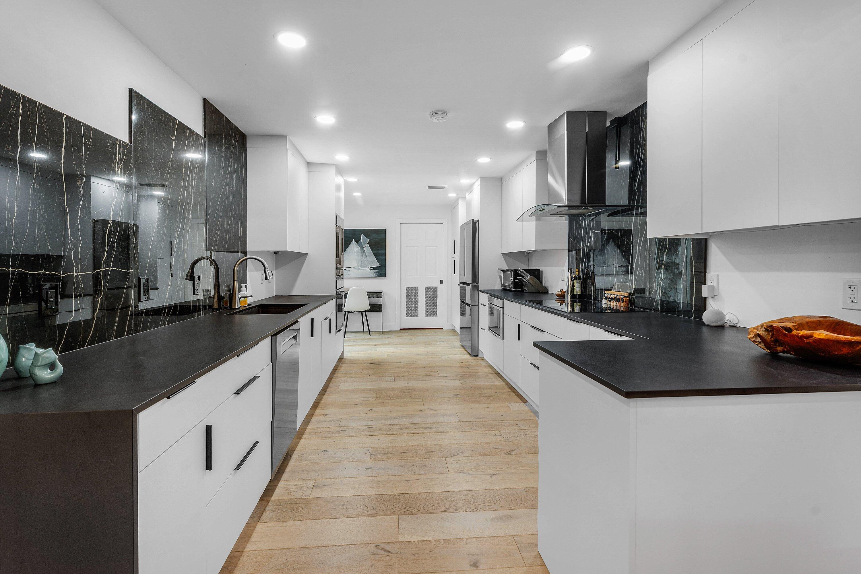 JUPITER HARBOUR - Residential