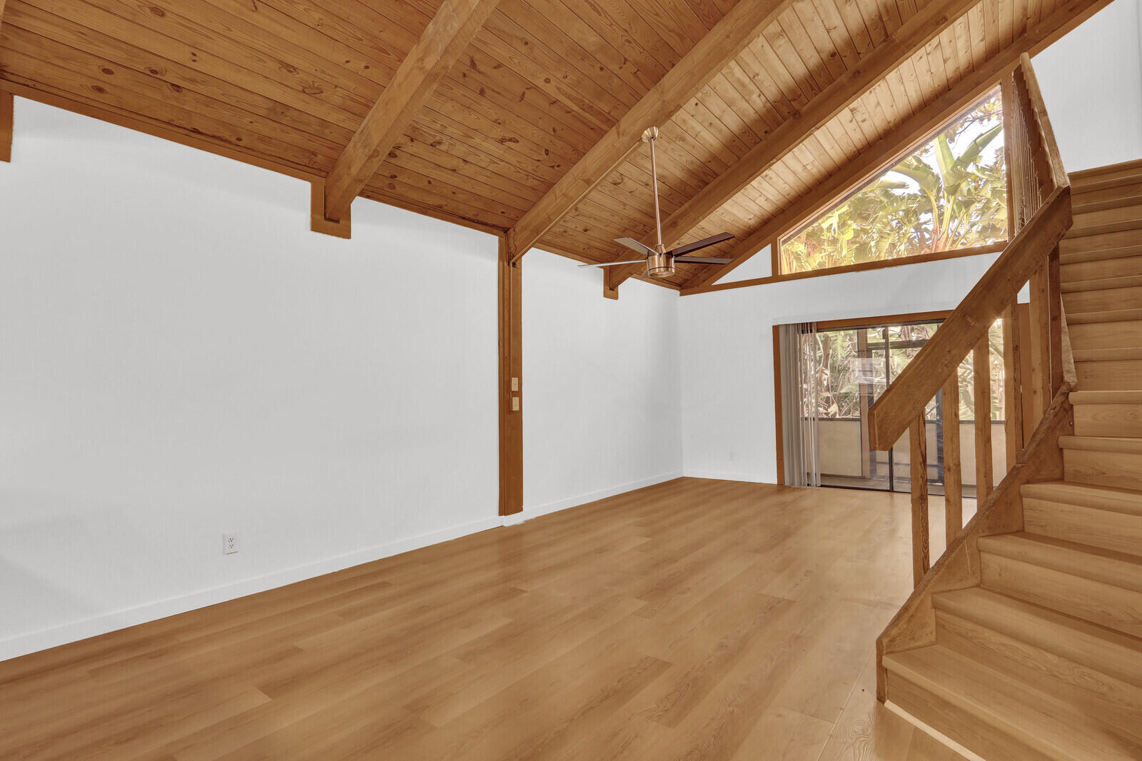 TIMBERCREEK TOWNHOMES & VILLAS - Residential Lease