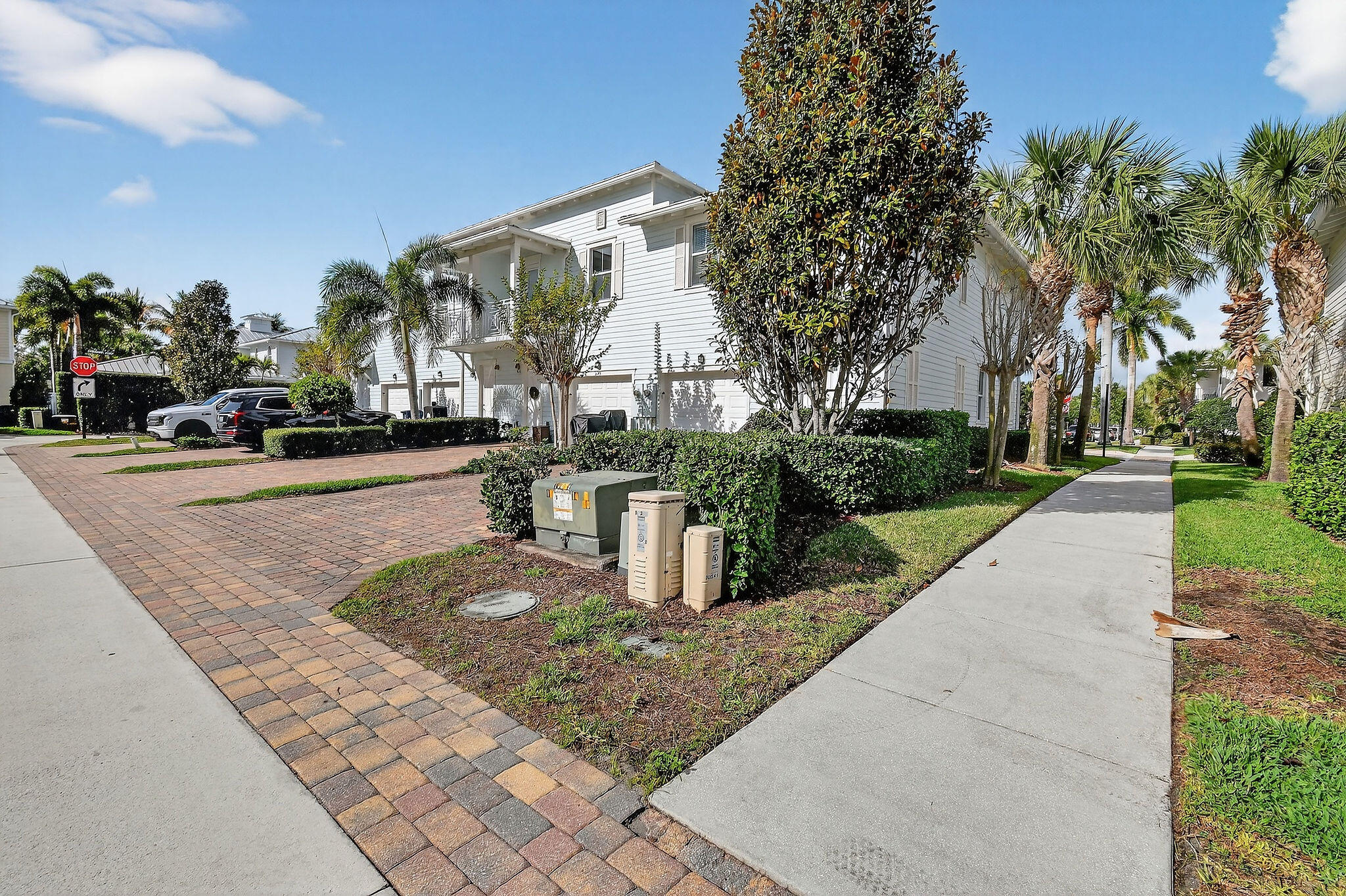 MALLORY CREEK AT ABACOA 2 - Residential