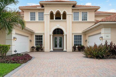 A home in Palm City