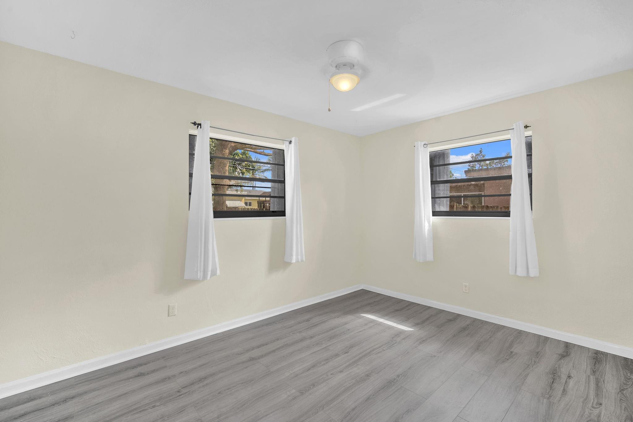 Welwyn Park 2nd Add 41-6 - Residential Lease