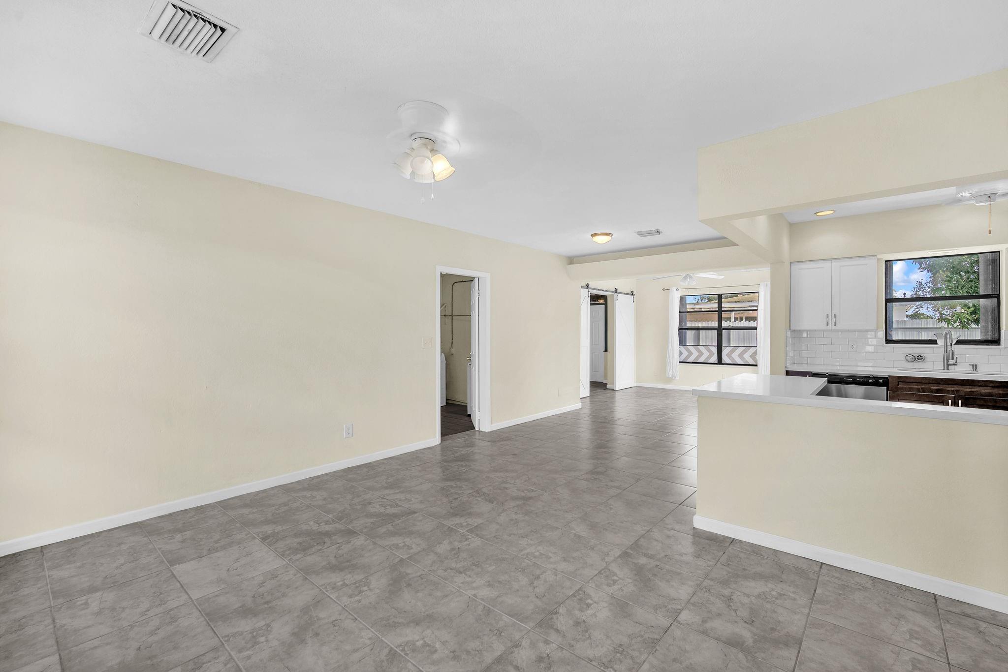 Welwyn Park 2nd Add 41-6 - Residential Lease
