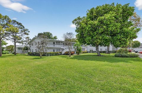 Tiny photo for 313 Durham Circle #I, Deerfield Beach, FL 33442 (MLS # B26016911)