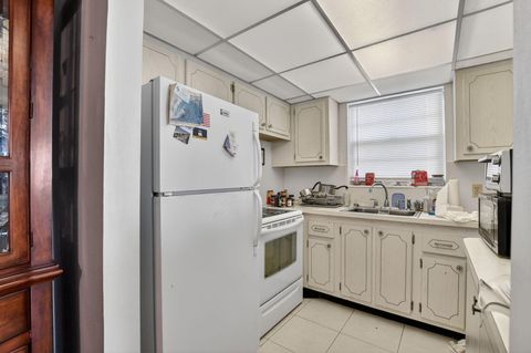 Tiny photo for 313 Durham Circle #I, Deerfield Beach, FL 33442 (MLS # B26016911)